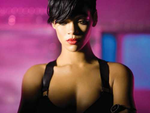 All About Rihanna - 03