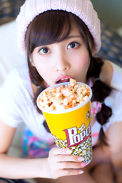 Sano Hinako in "Sano Hinako Via AllGravure" via All Gravure