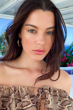 Denise Schaefer in "Busty Beauty" via Mr Skin